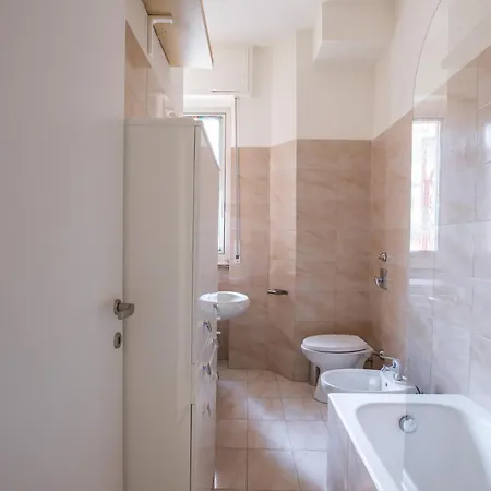 Apartment Casa San Donato - M3 Station